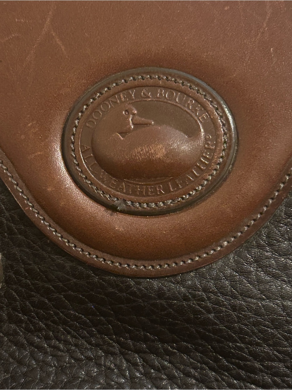 Vintage Dooney and Bourke Purse - Picture 6 of 11
